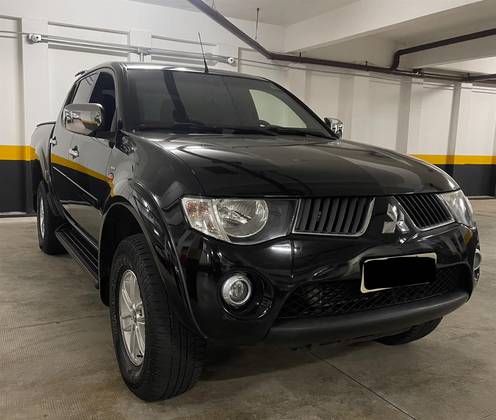 MITSUBISHI L200 TRITON 3.2 HPE 4X4 CD 16V TURBO INTERCOOLER DIESEL 4P AUTOMÁTICO